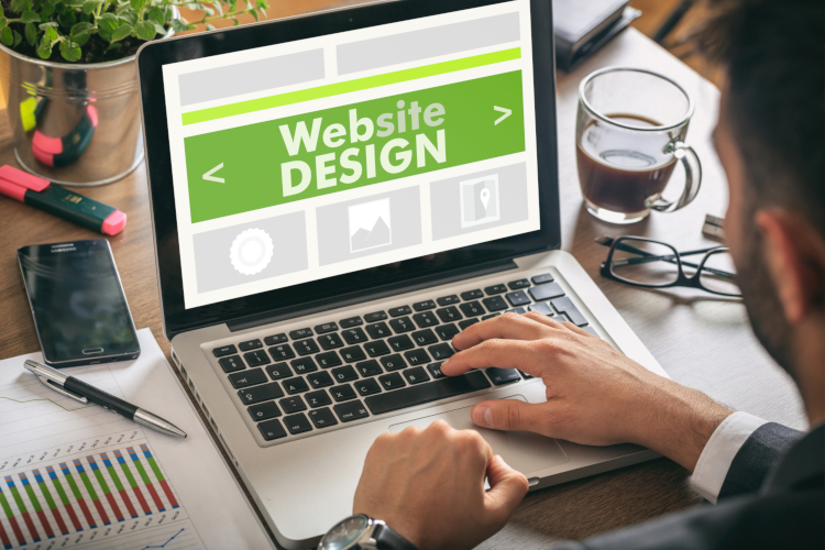 Site web personnalisé – Conception sur mesure pour une présence en ligne unique Création de sites web personnalisés pour entreprises, avec un design unique et une expérience utilisateur optimale.